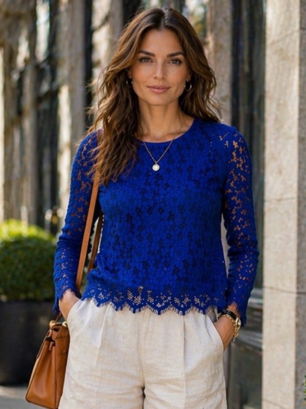 *Diane von Furstenberg Blue Lace Blouse Sz 10 Scalloped Hem‎ Long Sleeve DVF Top - Picture 2 of 14